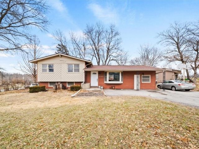 Homes for Sale in Kansas City, MO 64152 | 6808 NW 71st Street