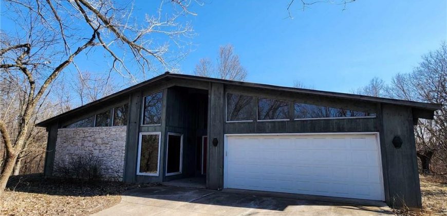 Homes for Sale in Platte City, MO 64079 | 11425  45 HWY NORTH