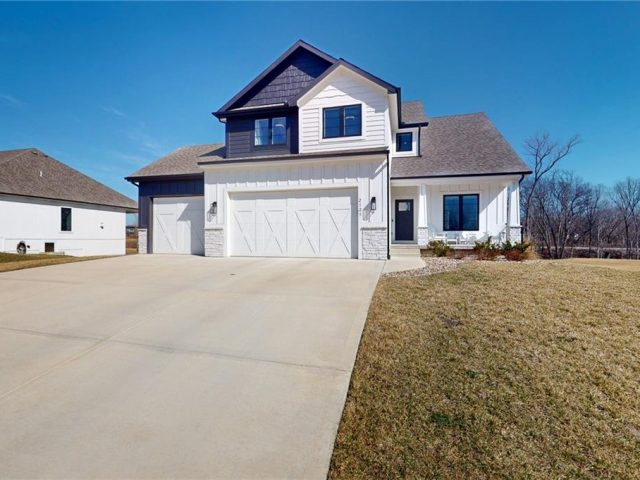 Homes for Sale in Kearney, MO 64060 | 2125  Crooked Creek Drive