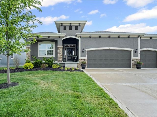 Homes for Sale in Kansas City, MO 64154 | 10703 N Fisk Avenue