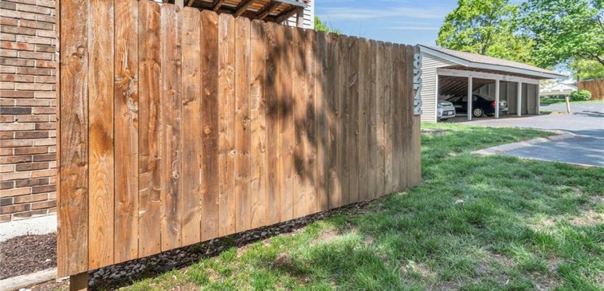 Homes for Sale in Kansas City, MO 64151 | 8272 NW Barrybrooke Drive