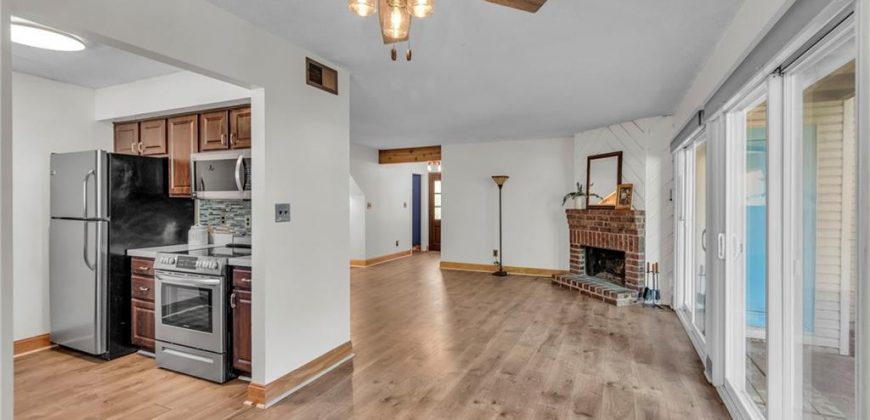 Homes for Sale in Kansas City, MO 64151 | 8272 NW Barrybrooke Drive