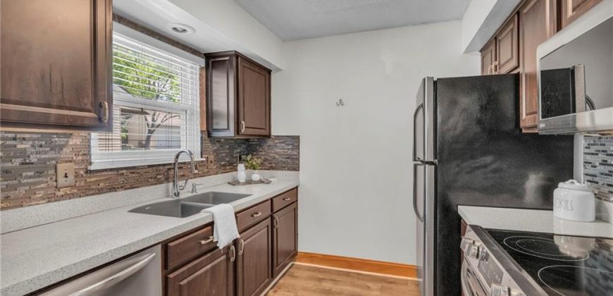 Homes for Sale in Kansas City, MO 64151 | 8272 NW Barrybrooke Drive