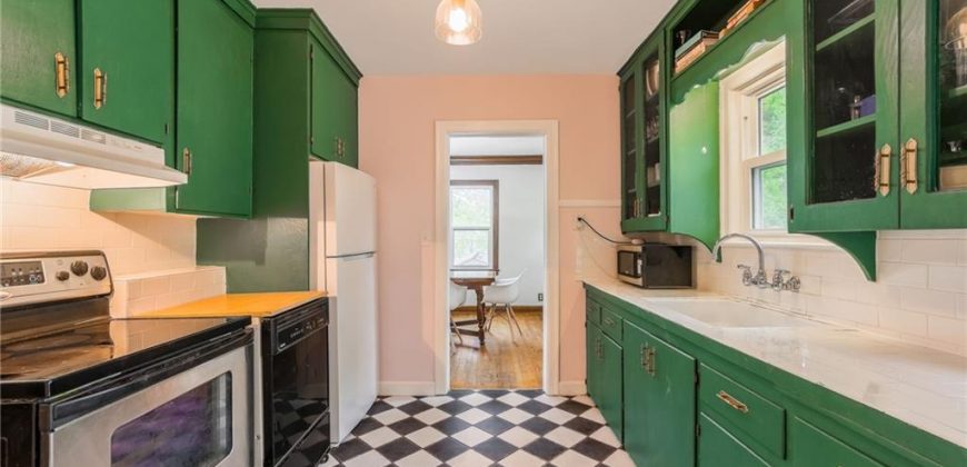 Homes for Sale in Kansas City, MO 64117 | 3521 N Walrond Avenue