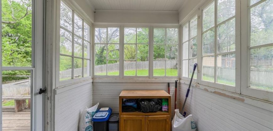 Homes for Sale in Kansas City, MO 64117 | 3521 N Walrond Avenue