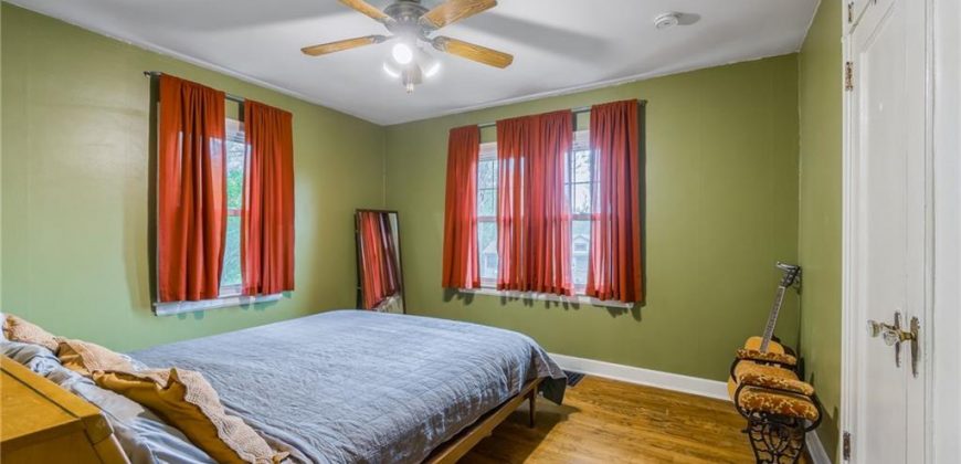 Homes for Sale in Kansas City, MO 64117 | 3521 N Walrond Avenue