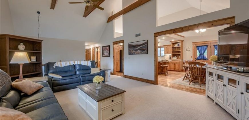 Homes for Sale in Smithville, MO 64089 | 204  Surrey Court