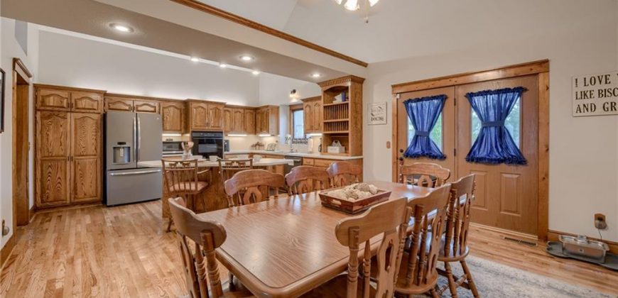Homes for Sale in Smithville, MO 64089 | 204  Surrey Court