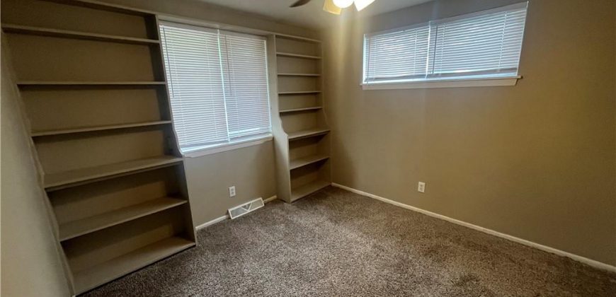 Homes for Sale in Kansas City, MO 64118 | 803 NE 82nd Terrace