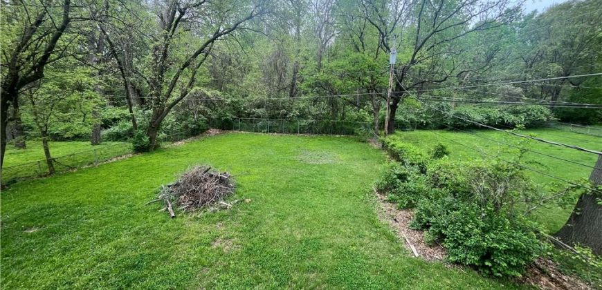 Homes for Sale in Kansas City, MO 64118 | 803 NE 82nd Terrace