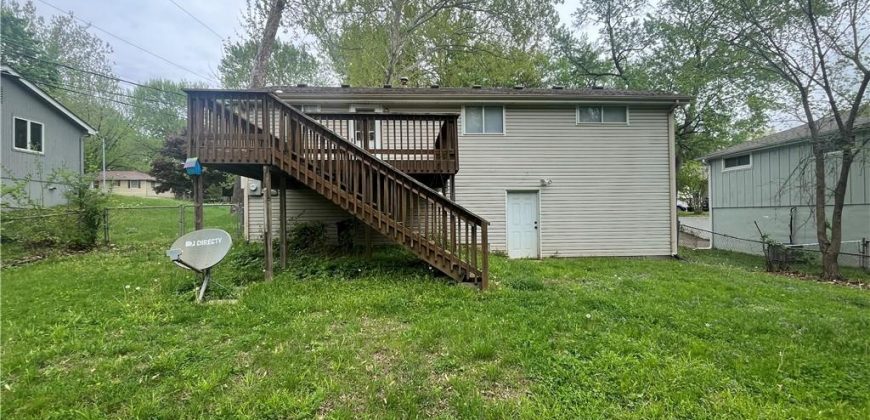 Homes for Sale in Kansas City, MO 64118 | 803 NE 82nd Terrace