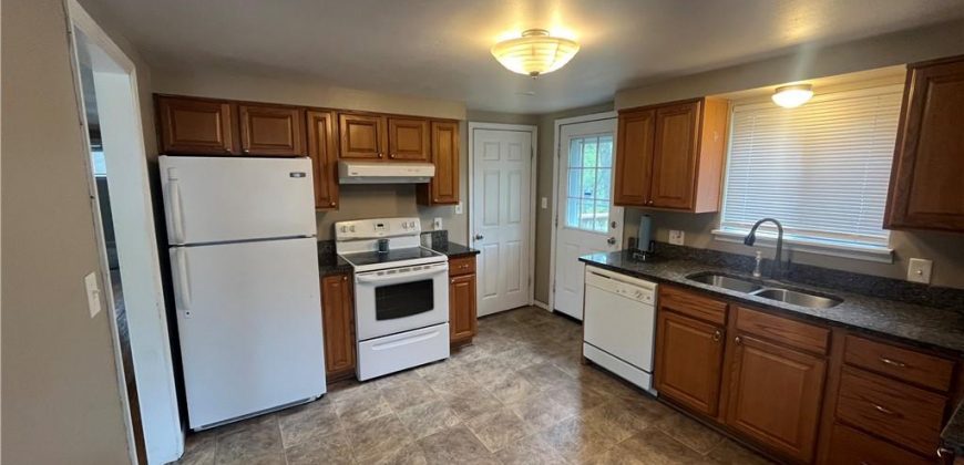 Homes for Sale in Kansas City, MO 64118 | 803 NE 82nd Terrace