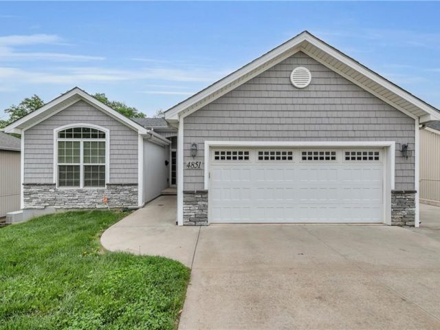 Homes for Sale in Kansas City, MO 64119 | 4851 NE Antioch Road