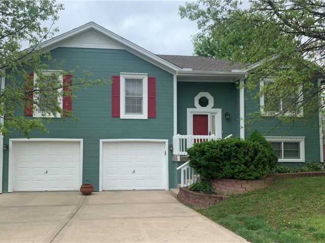 Homes for Sale in Kansas City, MO 64118 | 7124 N Hickory Street