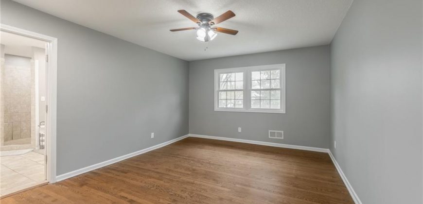 Homes for Sale in Kansas City, MO 64119 | 6806 N Euclid Avenue