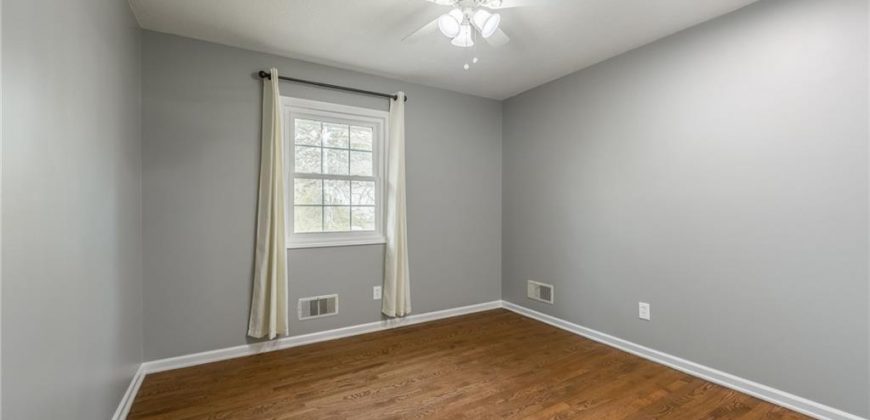 Homes for Sale in Kansas City, MO 64119 | 6806 N Euclid Avenue