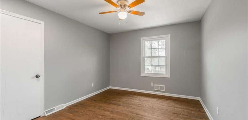 Homes for Sale in Kansas City, MO 64119 | 6806 N Euclid Avenue