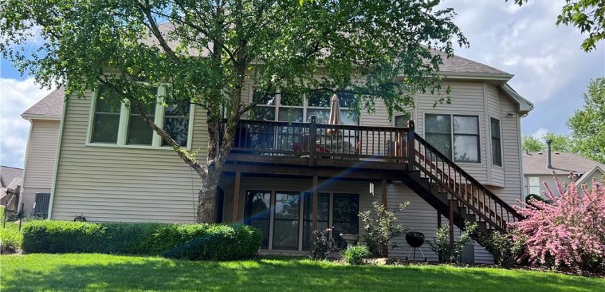 Homes for Sale in Kansas City, MO 64119 | 6111 N Kensington Court