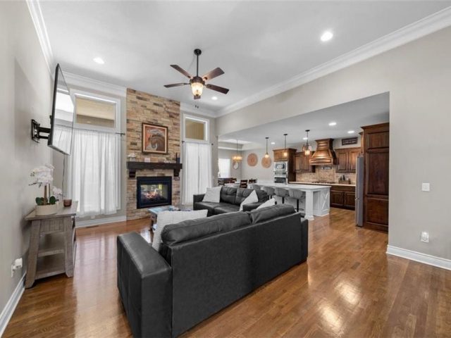 Homes for Sale in Weatherby Lake, MO 64152 | 8015 NW Roberts Road