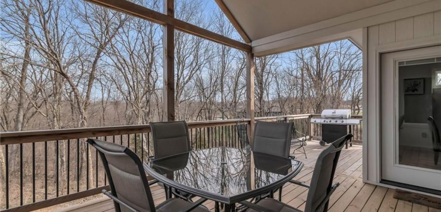 Homes for Sale in Smithville, MO 64089 | 502  Whitetail Court