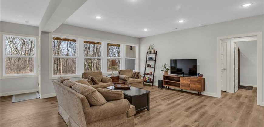 Homes for Sale in Smithville, MO 64089 | 502  Whitetail Court