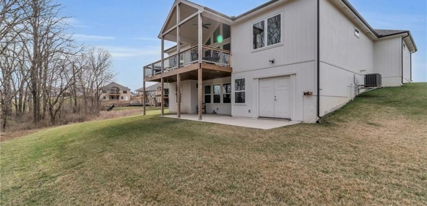 Homes for Sale in Smithville, MO 64089 | 502  Whitetail Court