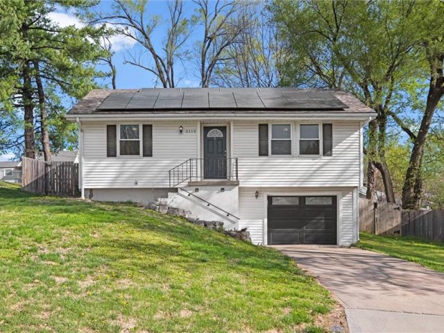 Homes for Sale in Kansas City, MO 64117 | 5110 NE 45th Street