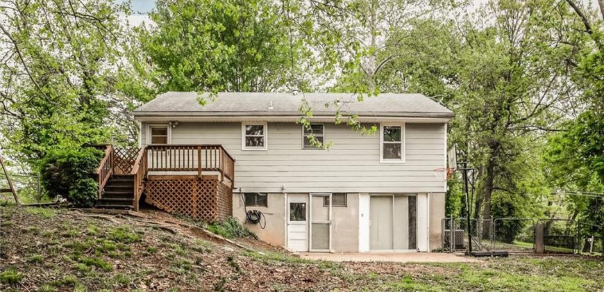 Homes for Sale in Kansas City, MO 64119 | 6921 NE 53rd Street