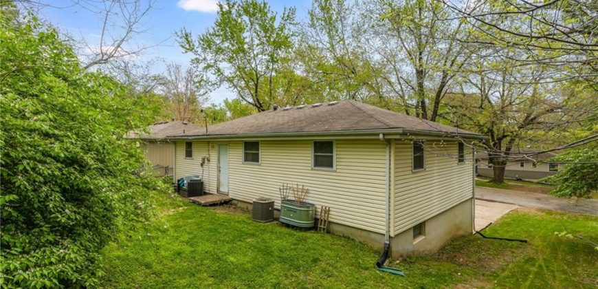 Homes for Sale in Kansas City, MO 64118 | 6906 N Pennsylvania Avenue