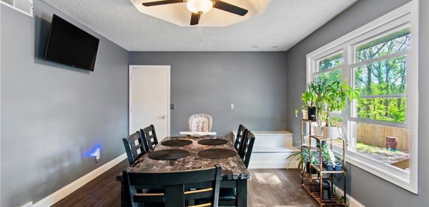 Homes for Sale in Claycomo, MO 64119 | 135 E Longfellow Street