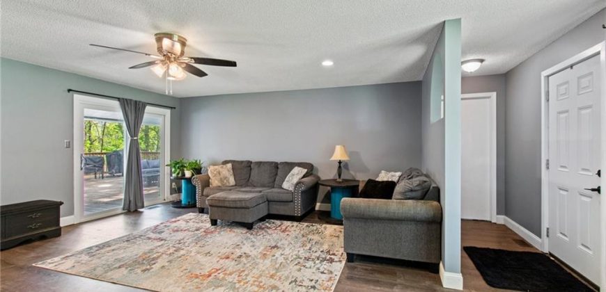 Homes for Sale in Claycomo, MO 64119 | 135 E Longfellow Street