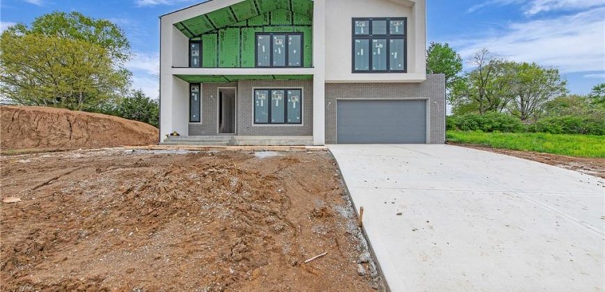 Homes for Sale in Kansas City, MO 64154 | 2614 NW 84th Terrace