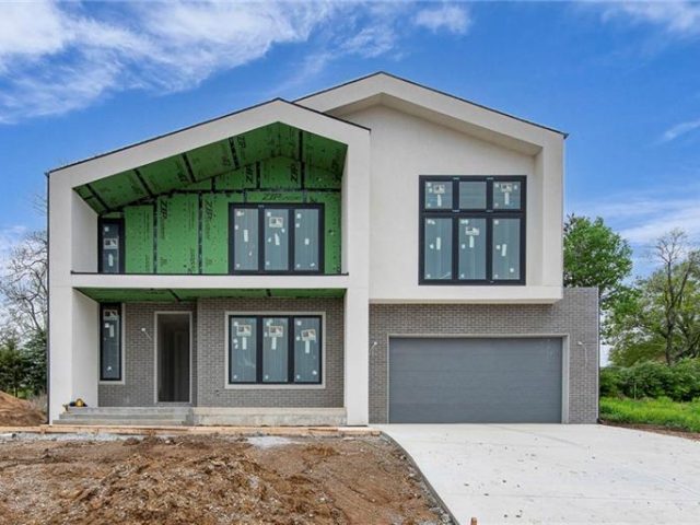 Homes for Sale in Kansas City, MO 64154 | 2614 NW 84th Terrace