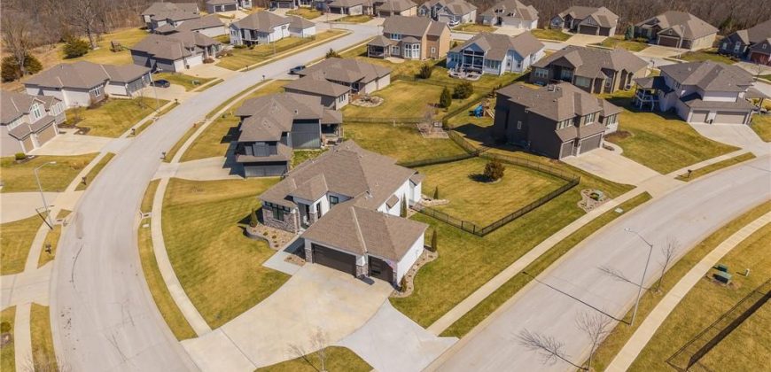 Homes for Sale in Kansas City, MO 64151 | 4510 NW 70th Terrace