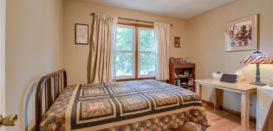 Homes for Sale in Kansas City, MO 64118 | 3 NE 81st Street