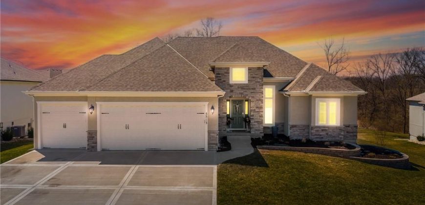 Homes for Sale in Kansas City, MO 64154 | 5513 NW 111th Court