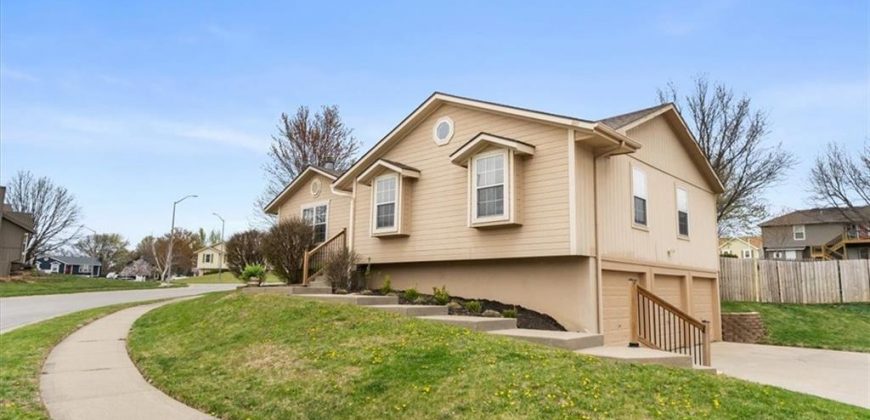Homes for Sale in Kansas City, MO 64157 | 8409  107th Street