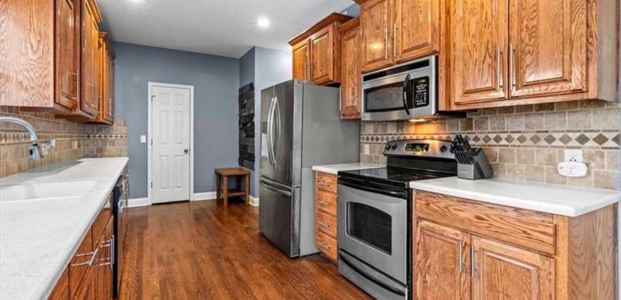 Homes for Sale in Kansas City, MO 64154 | 9611 N Adrian Place