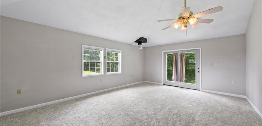 Homes for Sale in Platte City, MO 64079 | 11010  Platte River Road