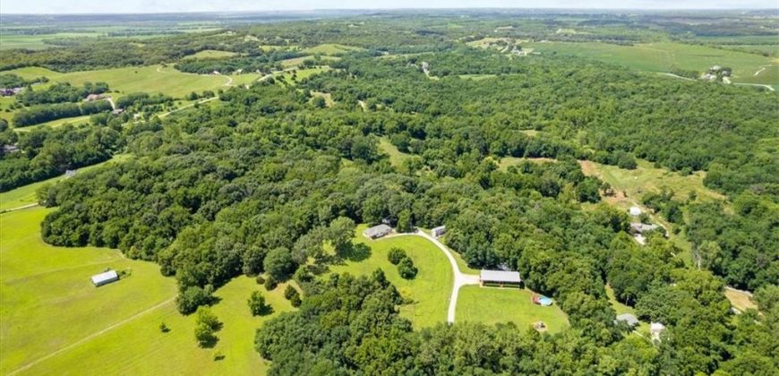 Homes for Sale in Platte City, MO 64079 | 11010  Platte River Road