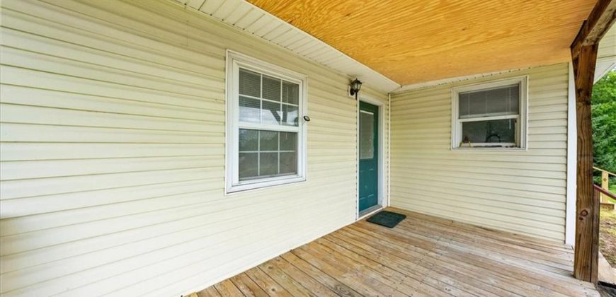 Homes for Sale in Platte City, MO 64079 | 11010  Platte River Road