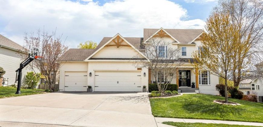 Homes for Sale in Kansas City, MO 64157 | 9709 N Farley Avenue