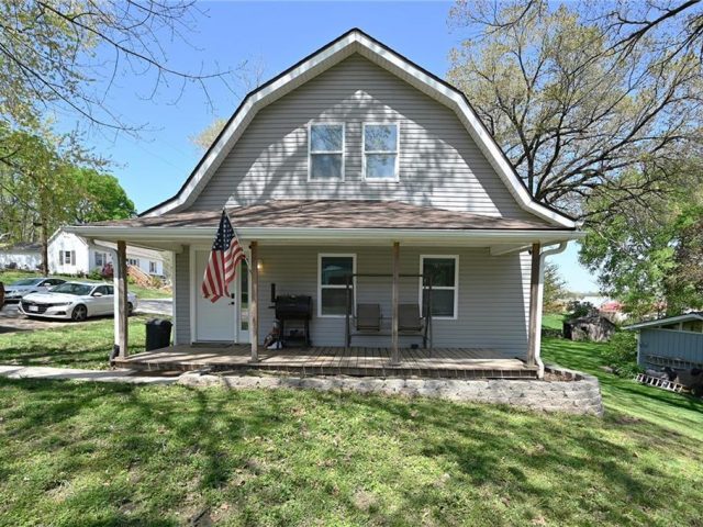 Homes for Sale in Farley, MO 64028 | 114  East Street