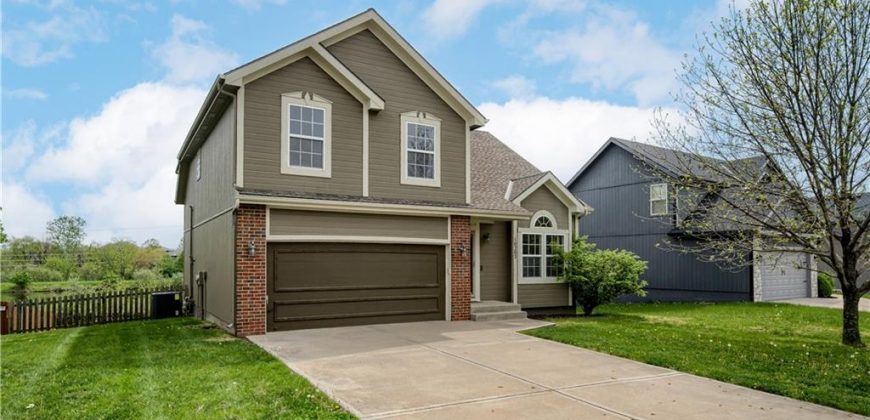 Homes for Sale in Kansas City, MO 64157 | 10205 N Lewis Avenue
