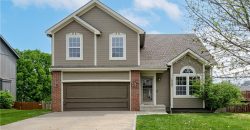 Homes for Sale in Kansas City, MO 64157 | 10205 N Lewis Avenue