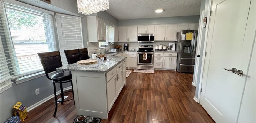 Homes for Sale in Gladstone, MO 64119 | 4024 NE 59th Terrace