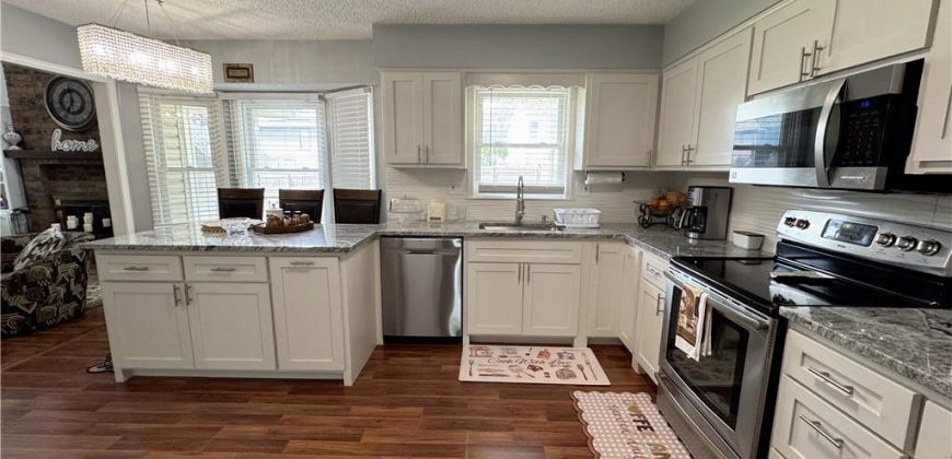 Homes for Sale in Gladstone, MO 64119 | 4024 NE 59th Terrace