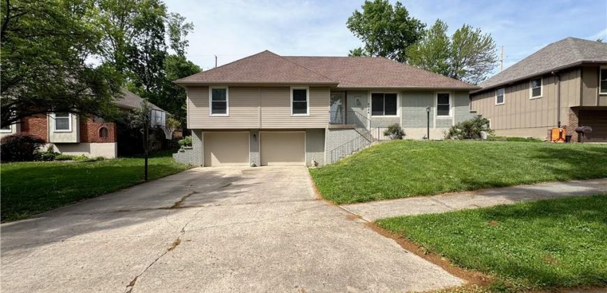 Homes for Sale in Gladstone, MO 64119 | 4024 NE 59th Terrace