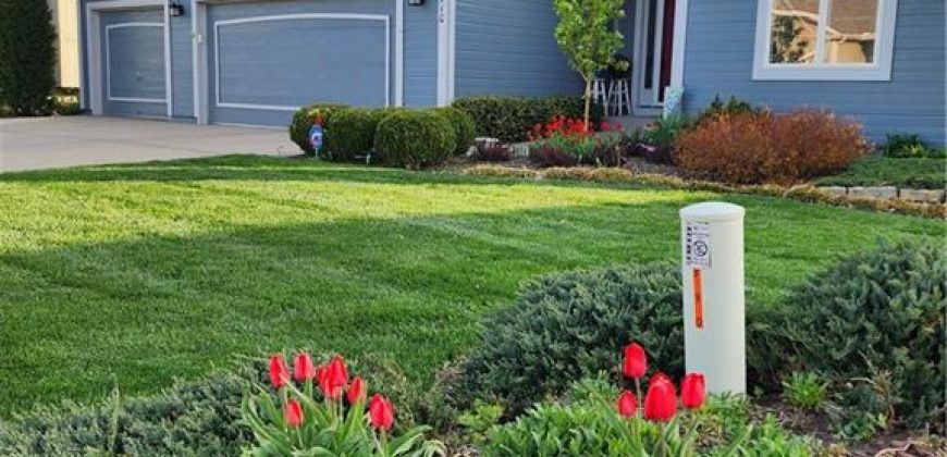 Homes for Sale in Smithville, MO 64089 | 1910  Lake Drive