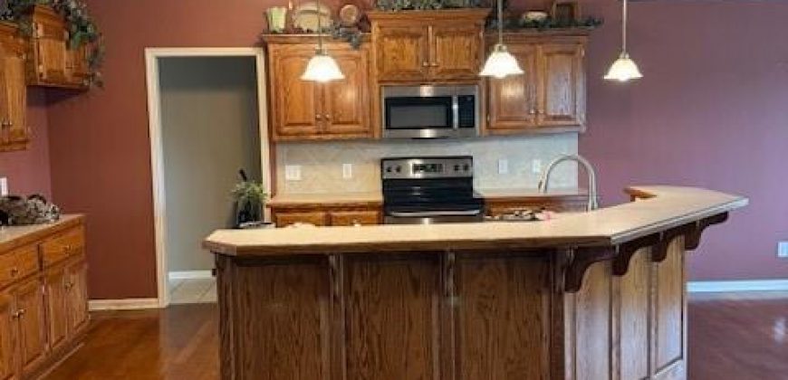 Homes for Sale in Smithville, MO 64089 | 1910  Lake Drive